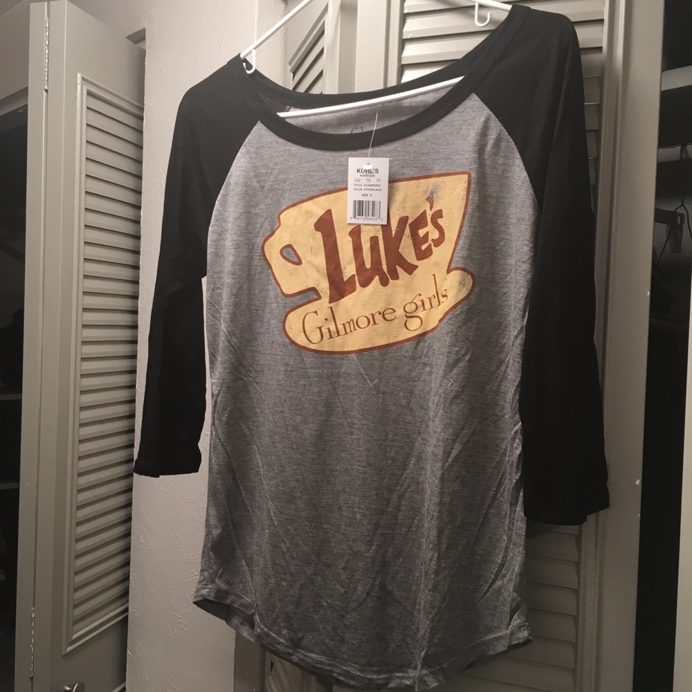 NWT Gilmore Girls Luke’s Diner shirt
